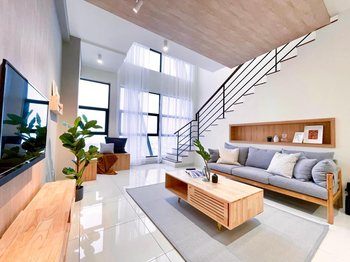 Appartamento Arte Mont Kiara By Cozynest Kuala Lumpur Esterno foto