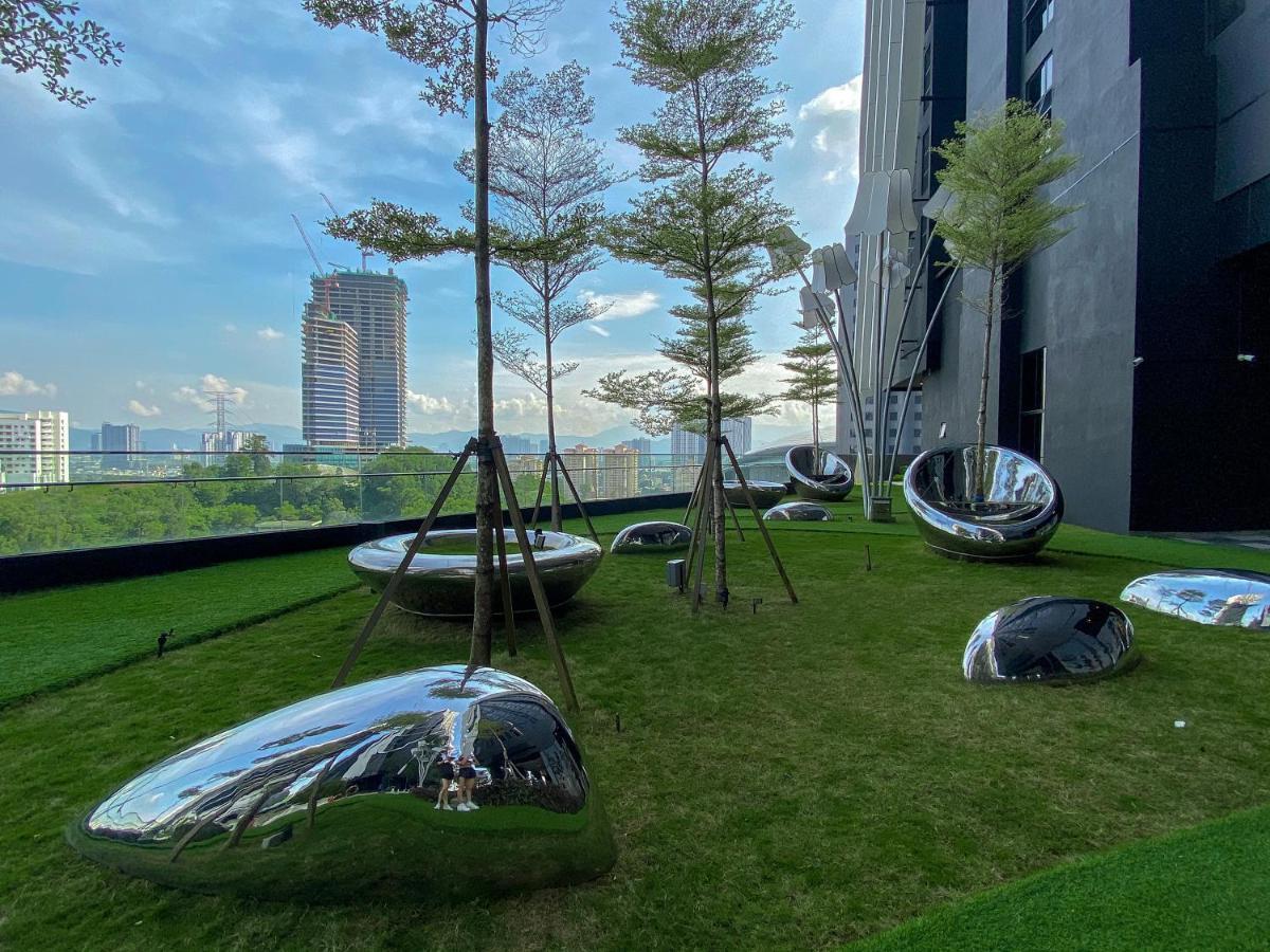 Appartamento Arte Mont Kiara By Cozynest Kuala Lumpur Esterno foto