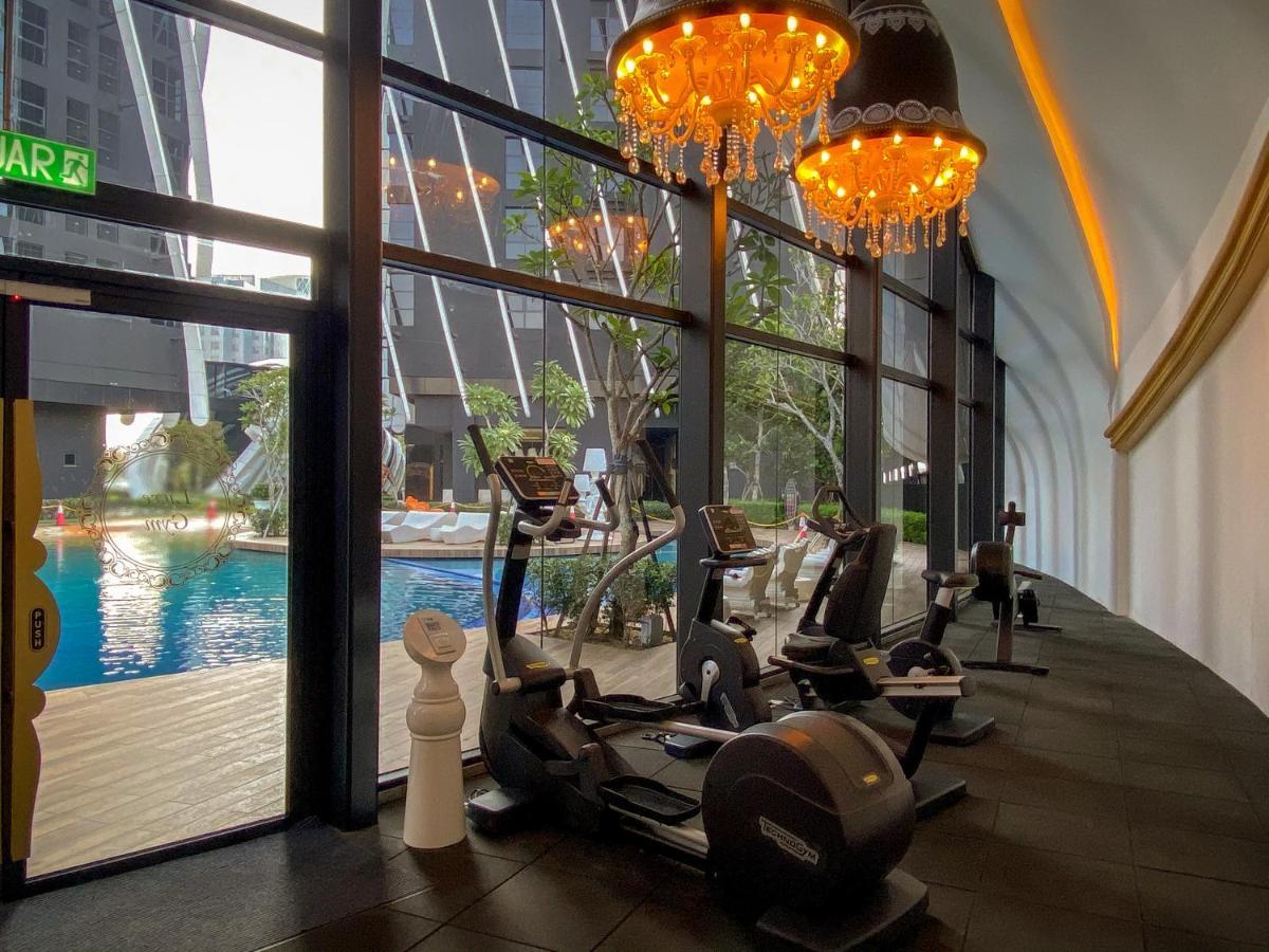 Appartamento Arte Mont Kiara By Cozynest Kuala Lumpur Esterno foto