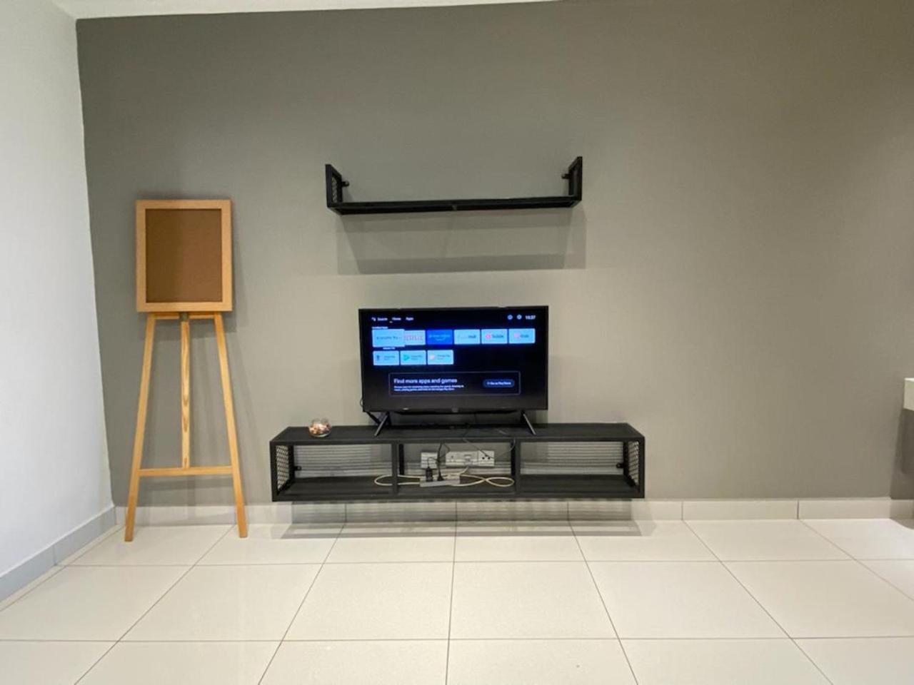 Appartamento Arte Mont Kiara By Cozynest Kuala Lumpur Esterno foto